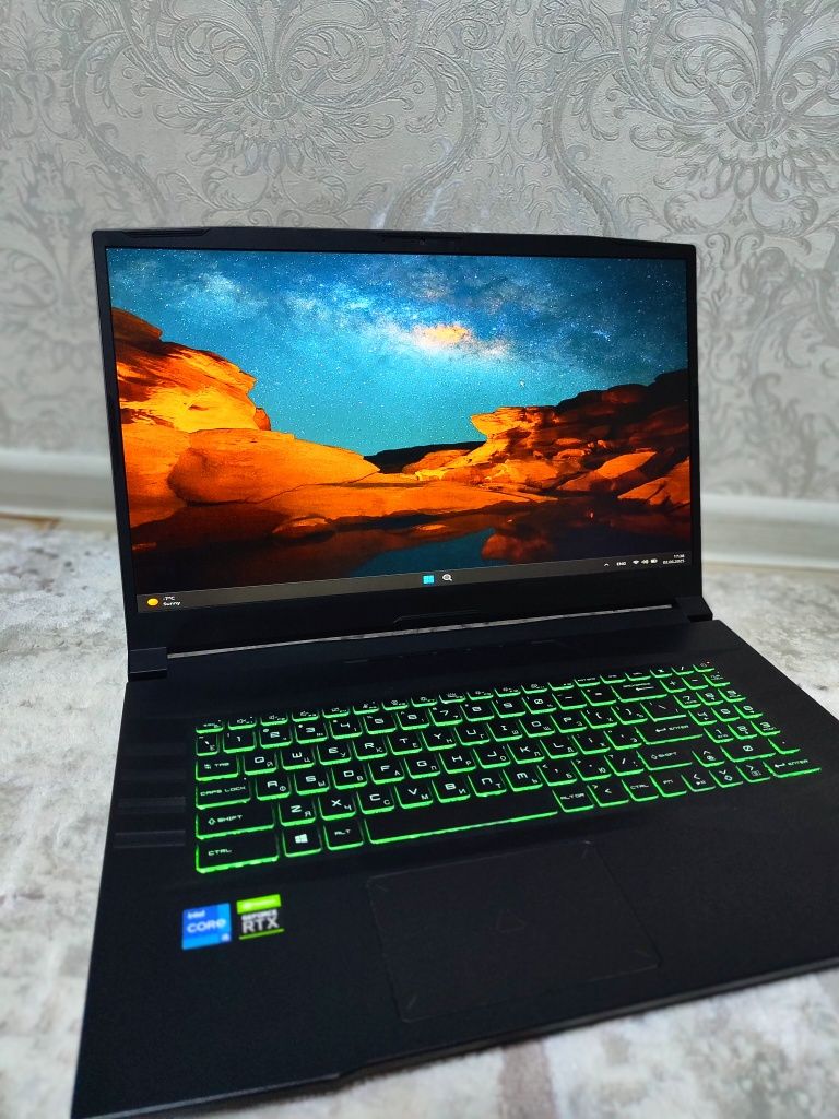 Продаю игровой ноутбук MSI Pulse GL76 11UDK