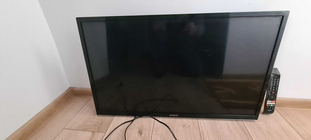Smart tv hitachi 32' HD