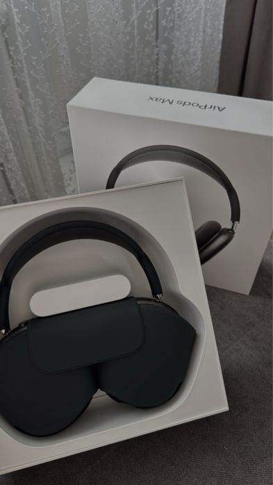 Продам Apple Airpods Max оригинал