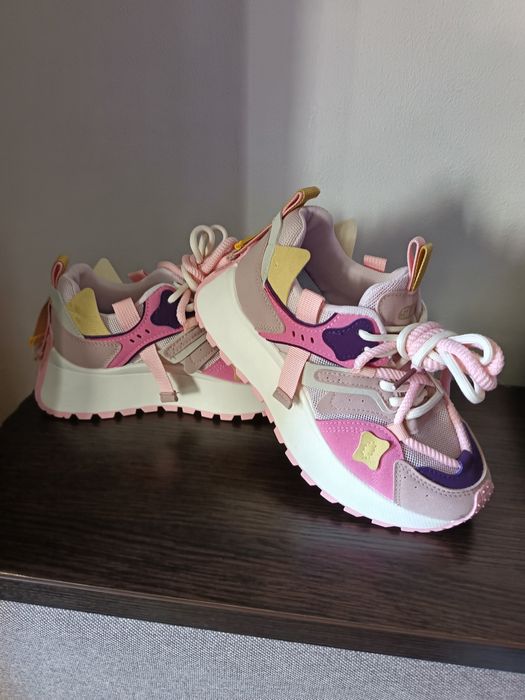 Adidasi de dama marime 36