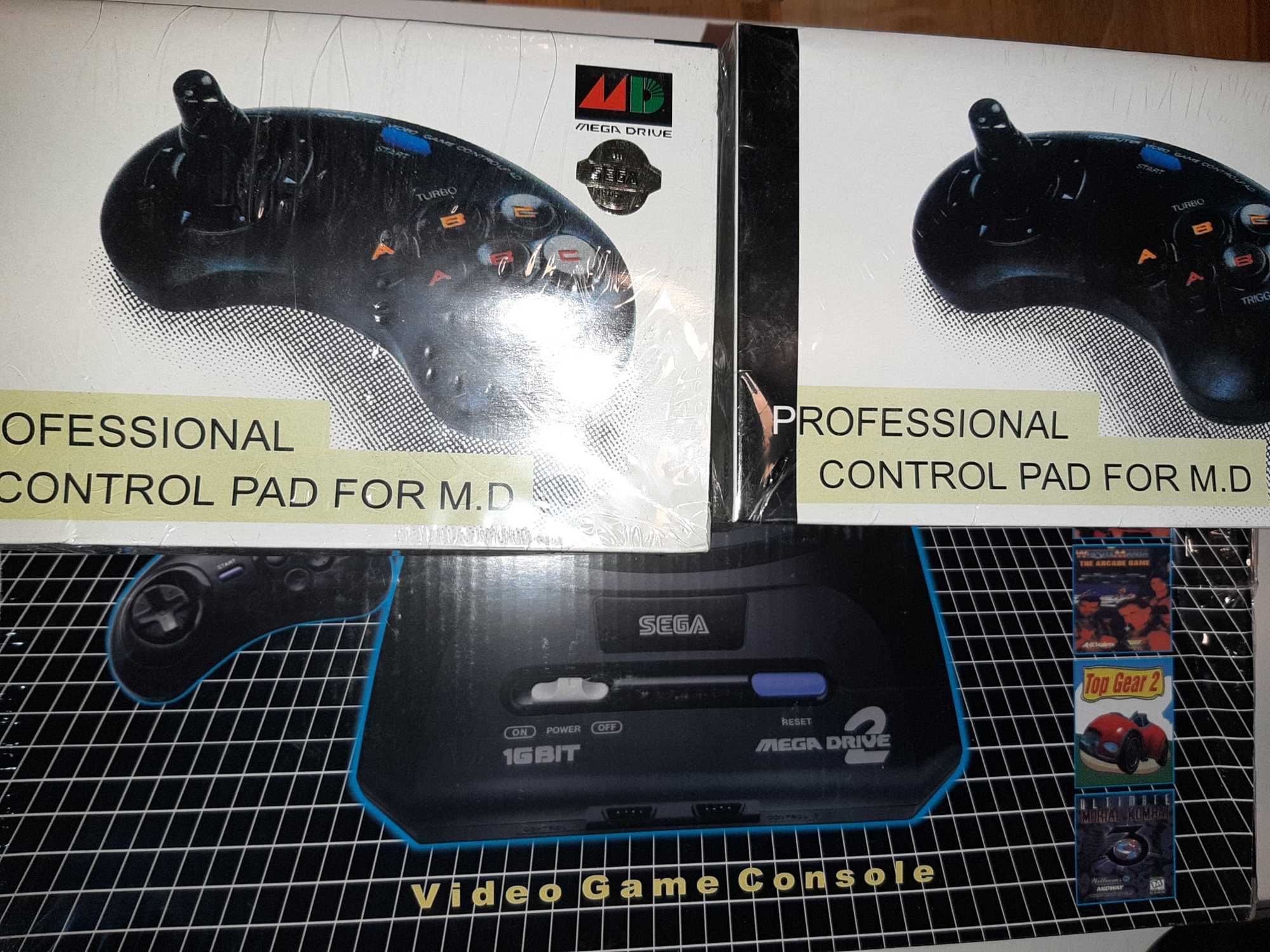 Джойстик за Sega Мega Drive PROFESSIONAL control pad for M.D