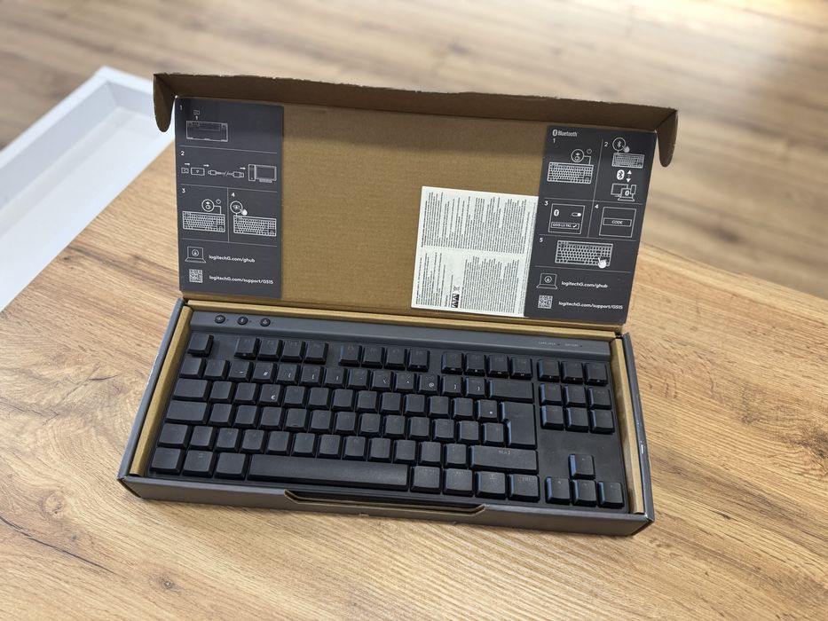 Logitech G515 Lightspeed TKL Геймърска клавиатура