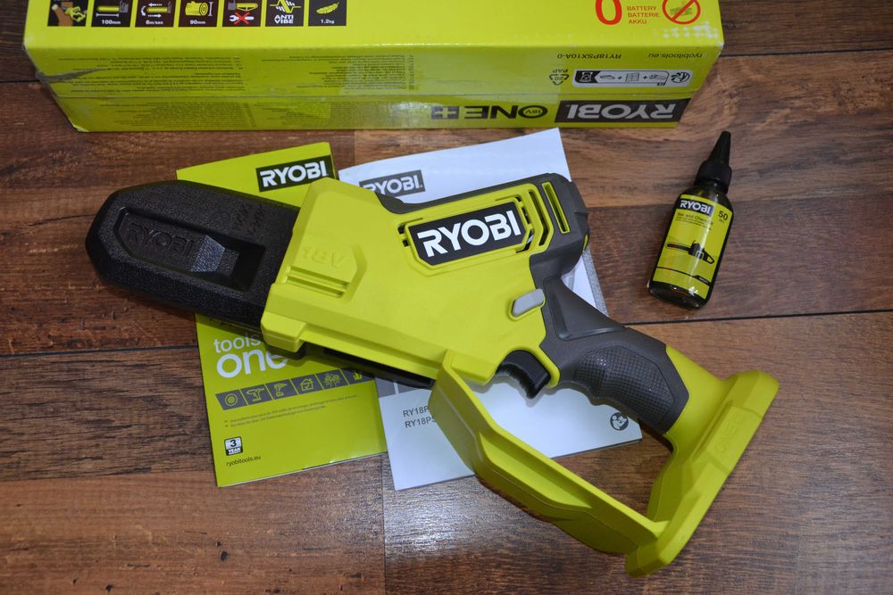 Нов, безчетков, верижен трион Ryobi 18V