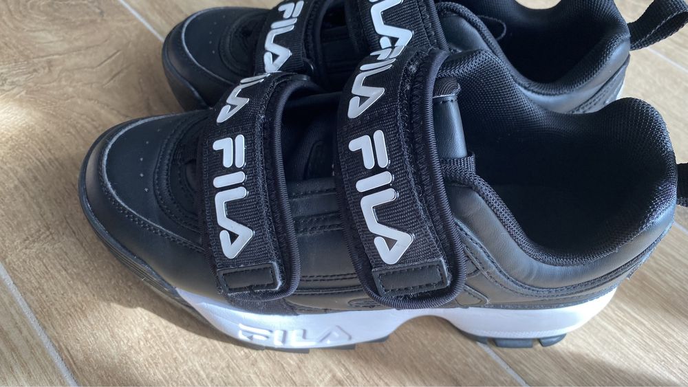 Спортни обувки FILA