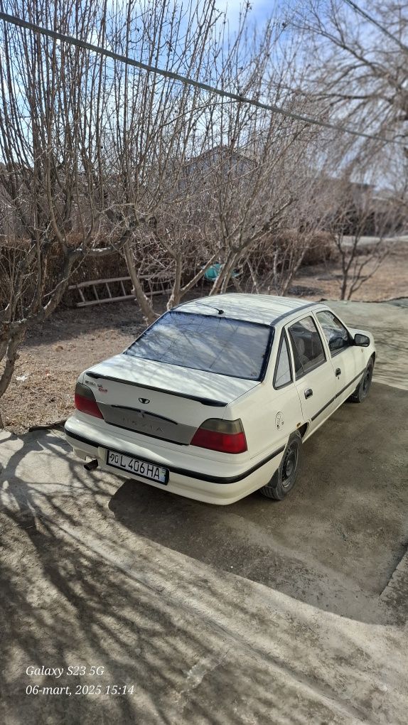 Daewoo Nexia 1 sons