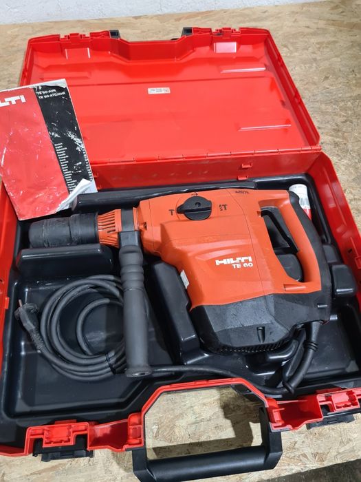 Ciocan rotopercutor Sds Max Hilti TE 60 AVR modelul nou