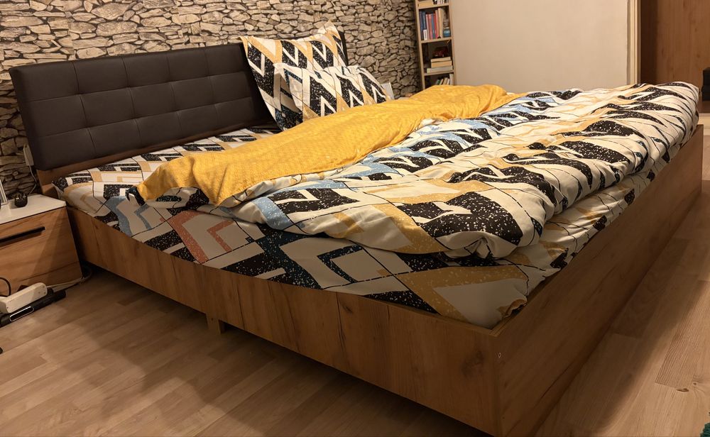 Vand urgent pat si saltea 180X200