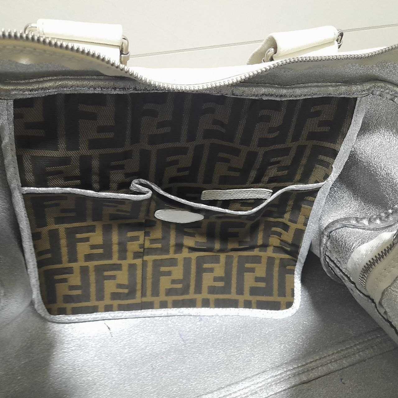 FENDI / Made in Italy. Винтажная сумка с ID номером. Редкость.