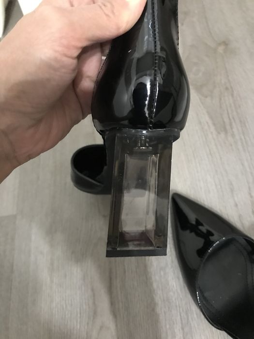 Нови обувки