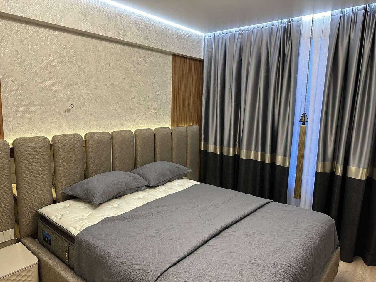 Дава се под наем Тристаен апартамент в София, Кръстова вада - 105 кв.м за 484.5 € - Снимка #1