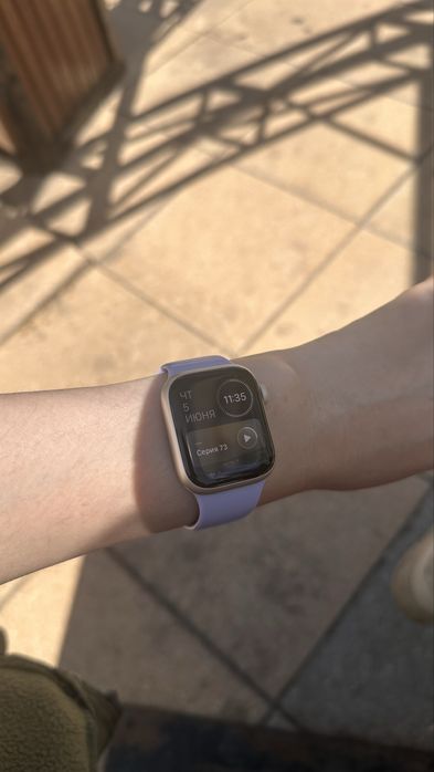 Продам Apple Watch Series 9 S/M 41 мм starlight-бежевый