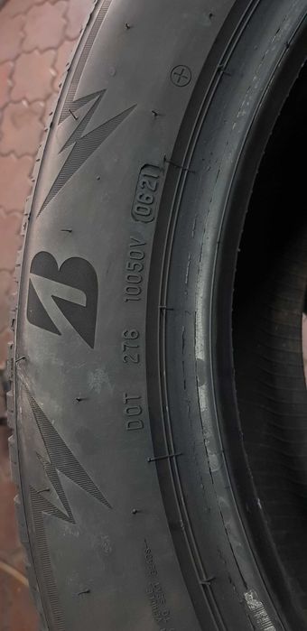 anvelope Bridgestone 235/55/19 cu 255/50/19 m&s iarna