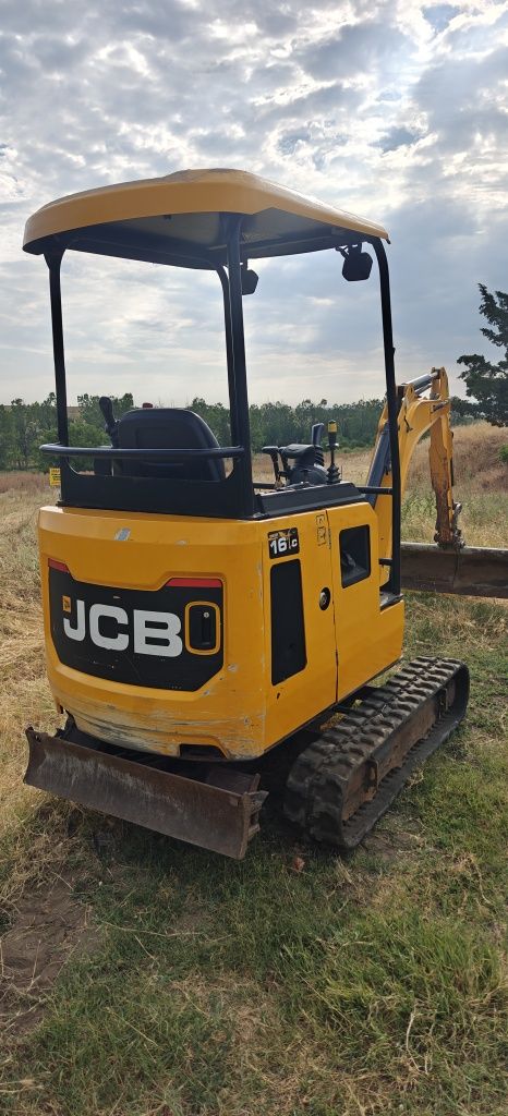 Мини багер JCB 16 C1