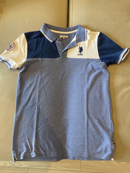 Tricou cu guler polo