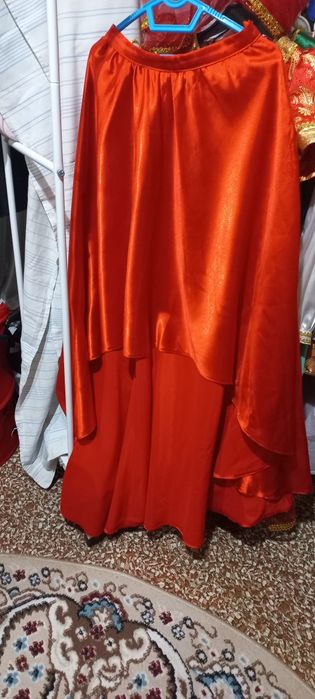 Юбка красная, для танцев,сценок