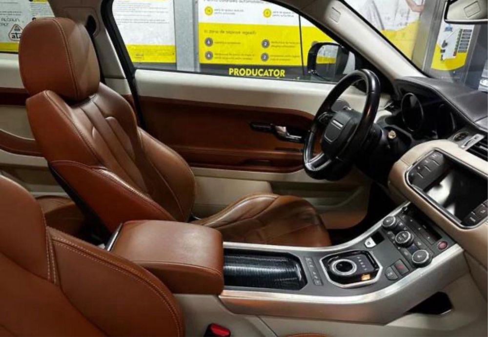 Range rover evoque