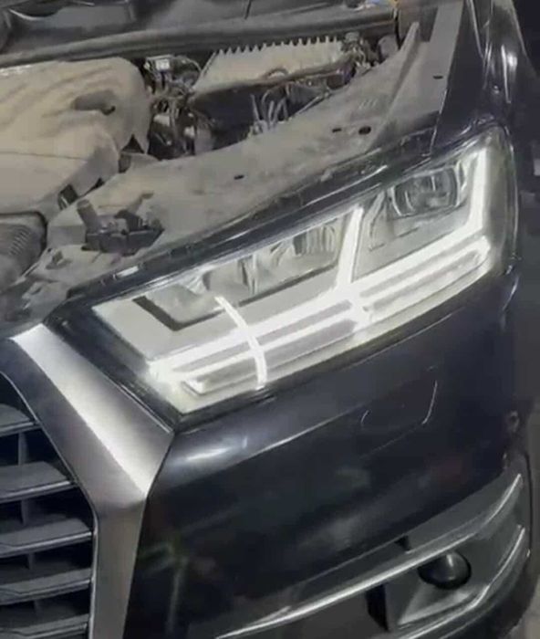 Reconditionare far Audi Q3,Q5 inlocuire fibra Led ,module Led,sticle