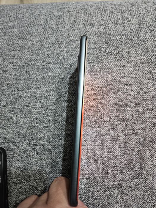 Motorola g85 5g  nou