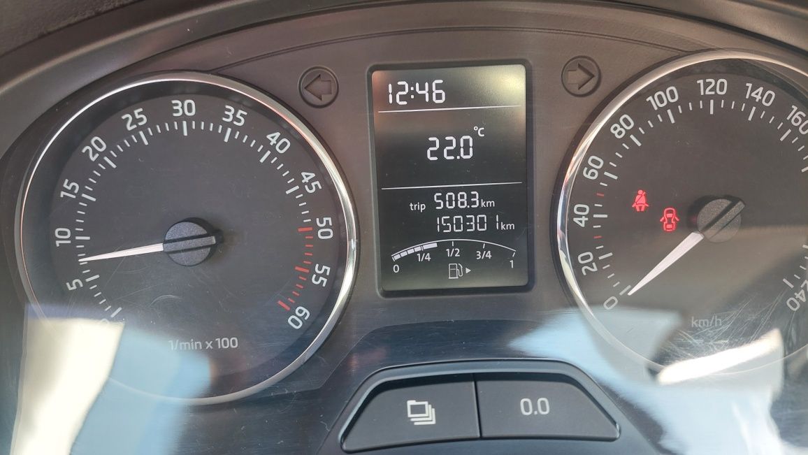 Skoda rapid 1.6tdi euro 5 - 150.000 km  reali .stare perfecta