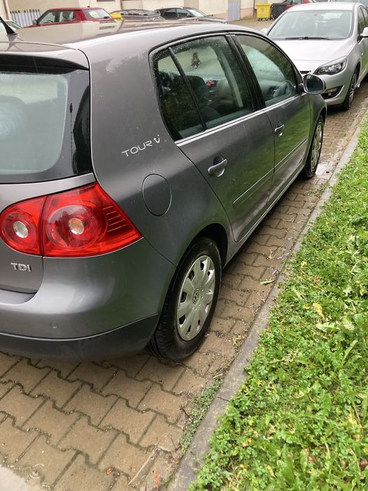VW Golf 5 – 2008 – 1.9 TDI – Preț avantajos