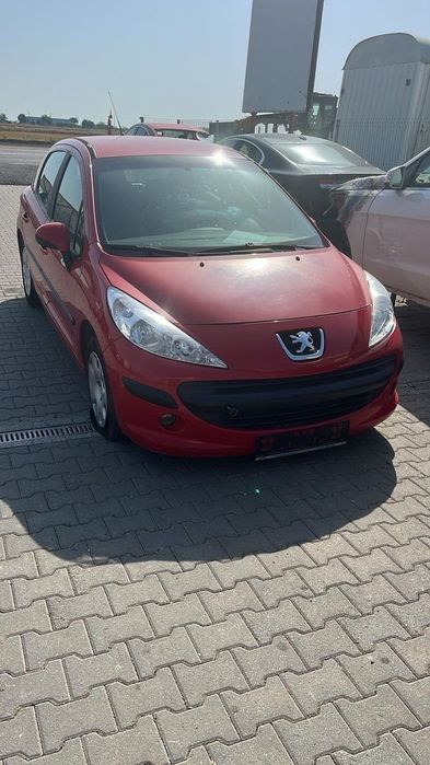 Dezmembram Peugeot 207 1.4 HDI din 2010