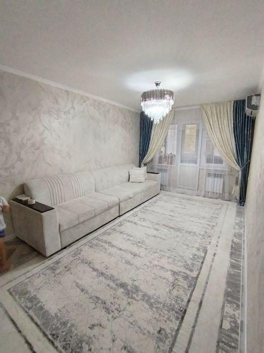 Срочно продаётся  3х комнатная квартира