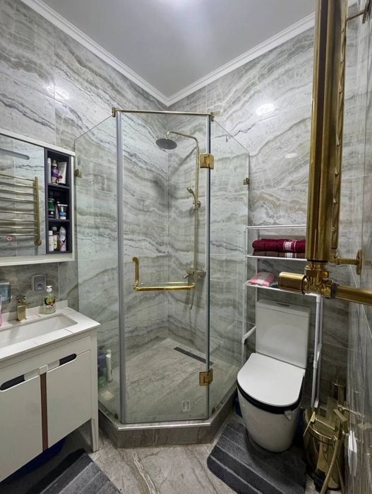 Продается 4хком в центре новостройка Казахстан