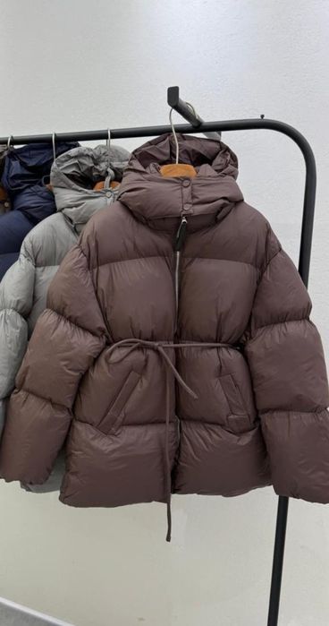 Продам куртку  новую