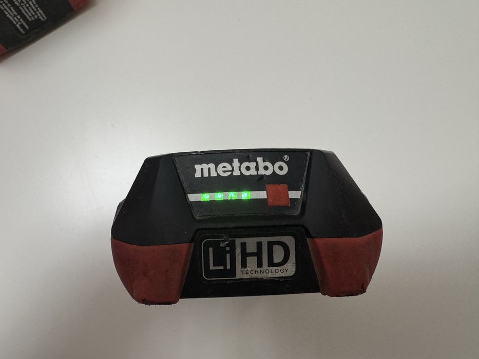 2x Acumulator Metabo 12v 4Ah LiHD si incarcator asc 55