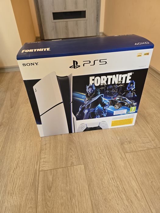 Ps5 Slim на година!