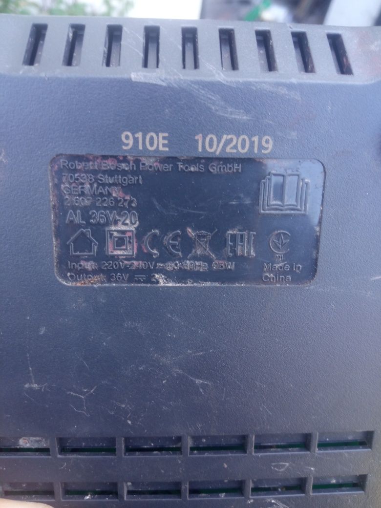 Зарядни устройства 18v  kress, würth,berner , Bosch 36v