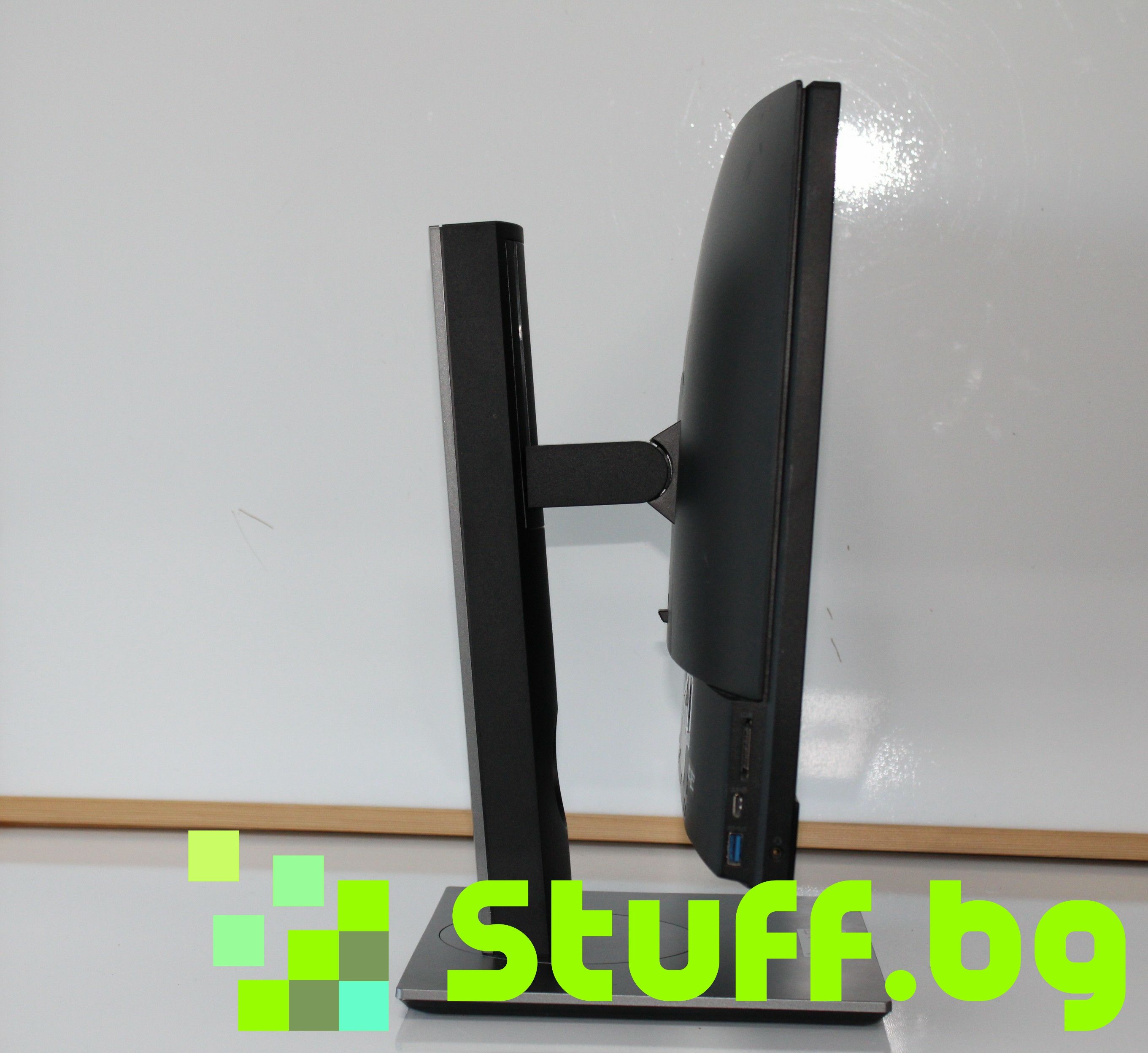 Компютър Dell OptiPlex 5260 All-in-One i3-8100/8GB RAM/128GB SSD