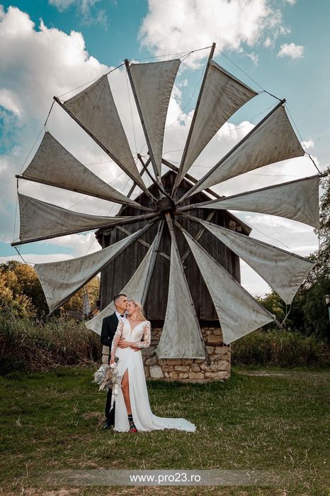 Vând rochie de mireasă