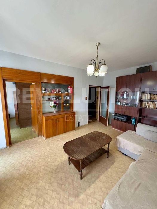 Продава се Двустаен апартамент в Пловдив, Тракия - 46 кв.м за 1740 €/кв.м - Снимка #1