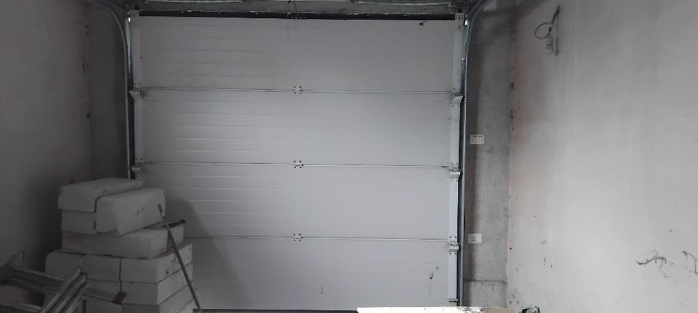 De vânzare usa de garaj