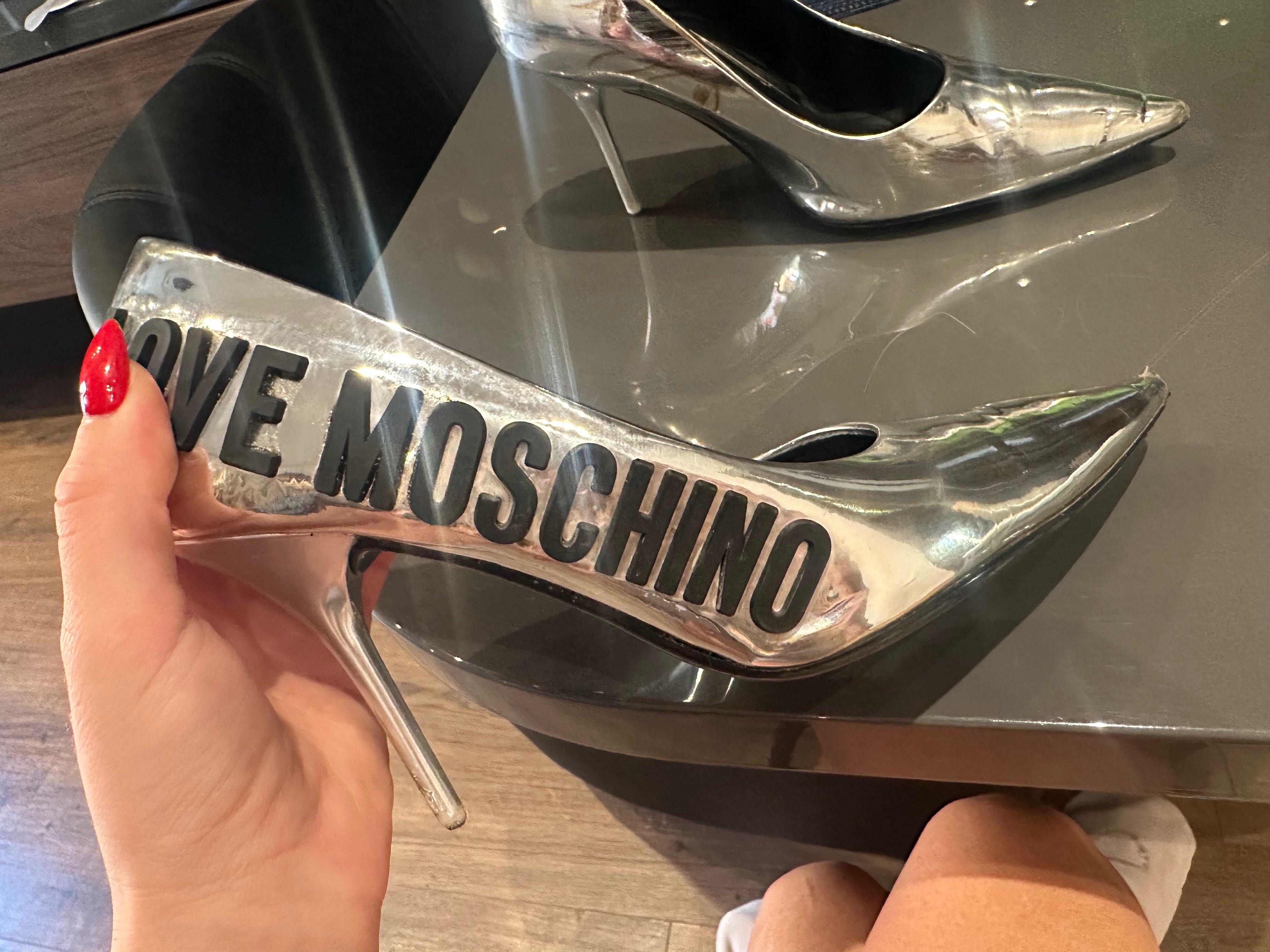 Високи обувки Love Moschino