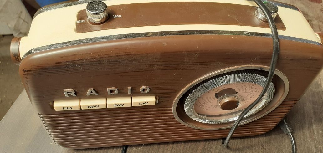 Aparate radio vintage