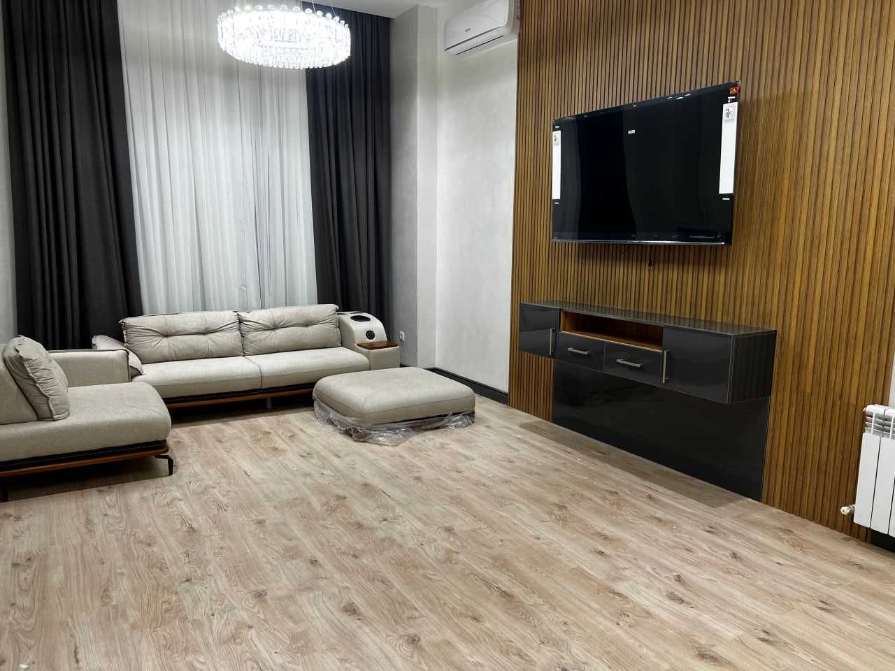 П8. Срочно Продаётся 2х-ком на жк. "Ижод Сарой" Кара-Камыш 1/2