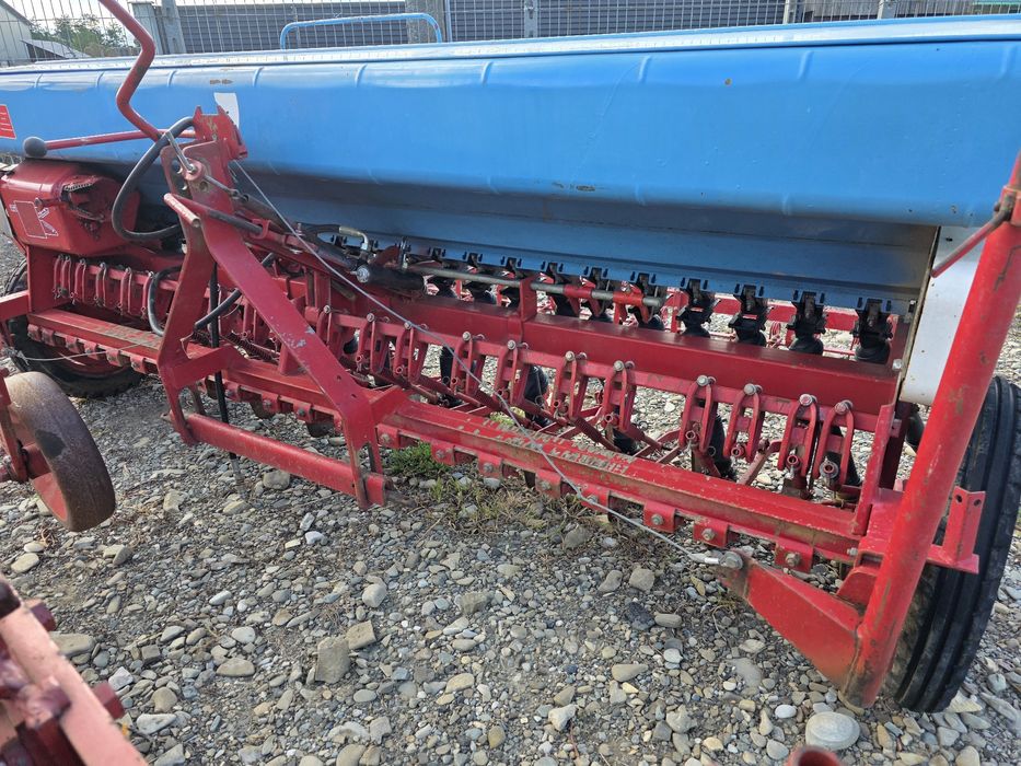 Semanatoare paioase Isaria 3m metri porumb Gaspardo SP 520