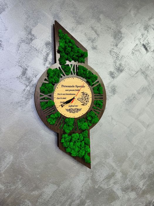 Ceas , diametru 30 cm , lunigime 60cm