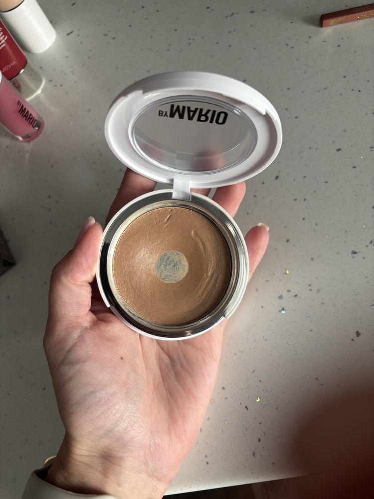 Козметика Huda beauty,Make up by Mario и др