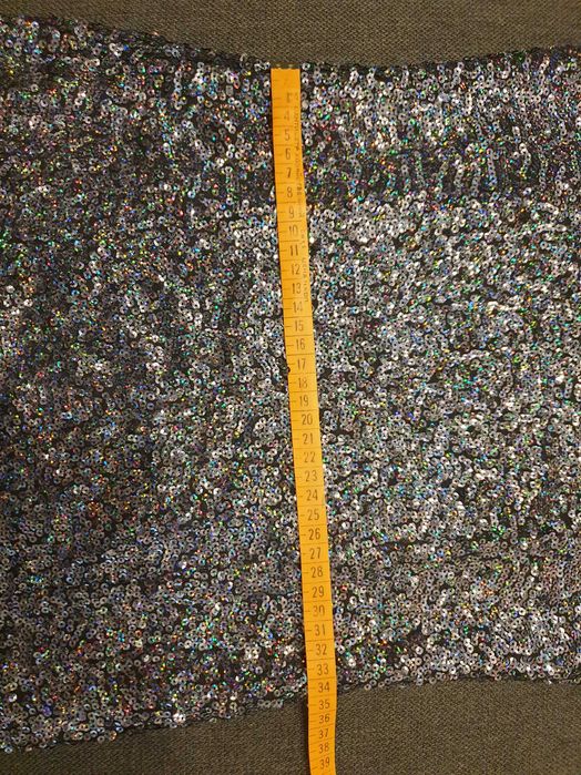 Къса рокля с пайети от H&M, размер 38, НОВА с етикет