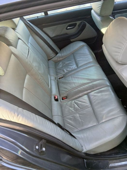 БМВ 523 - Е39 НА ЧАСТИ