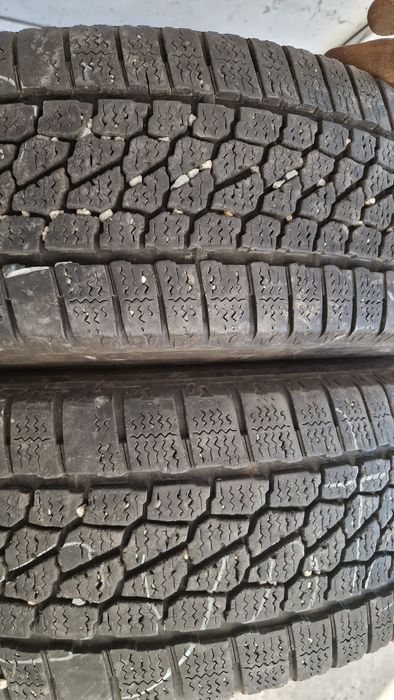 215 65 16 C Firestone 2022 2 anvelope iarna