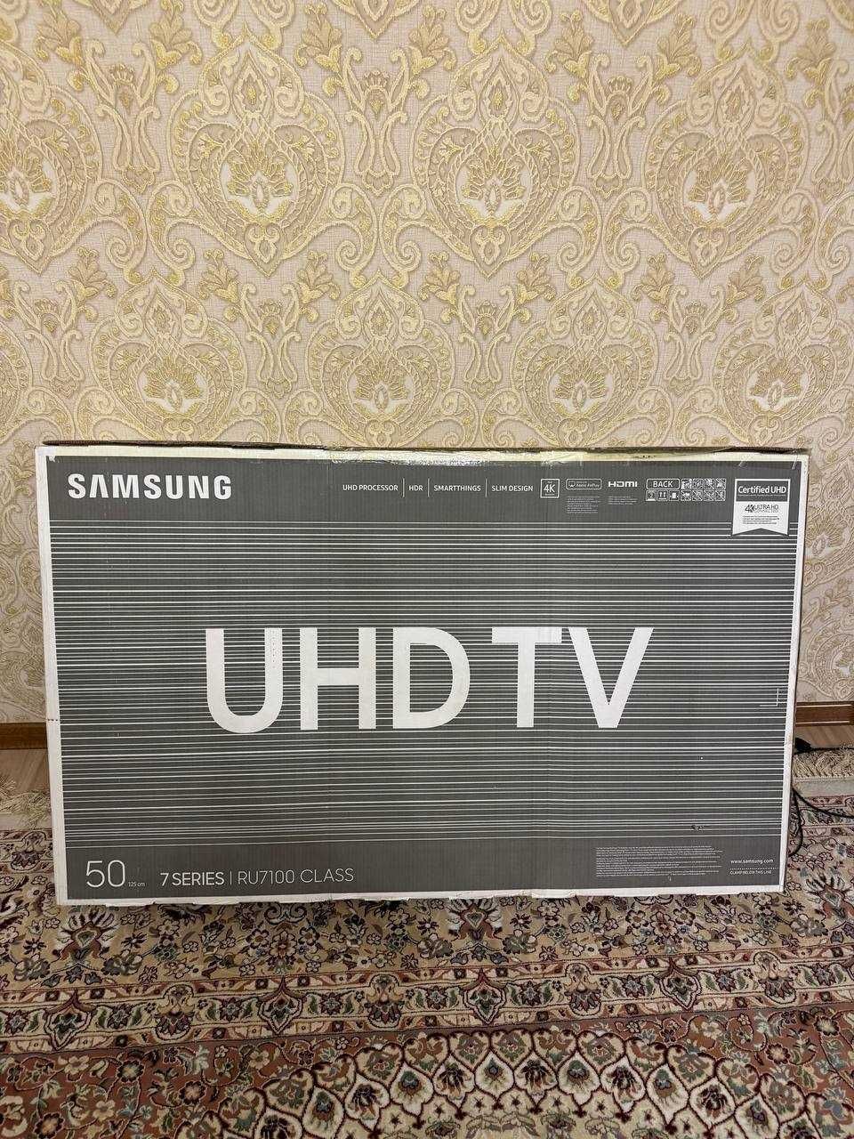 Телевизор Samsung UHD TV  7 Series