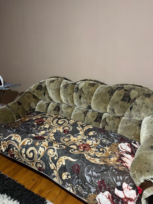 Два фотьойла + Един Диван за Подаряване