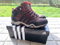 Маратонки Adidas размер 41 1/3