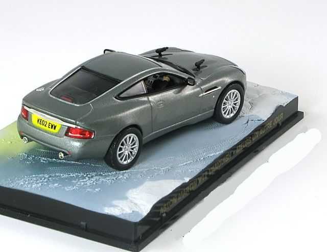 Macheta Aston Martin V8 Vanquish diorama James Bond 007 - Altaya 1/43