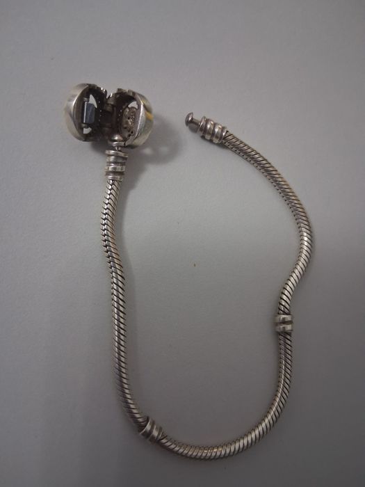 Vand brățară Pandora