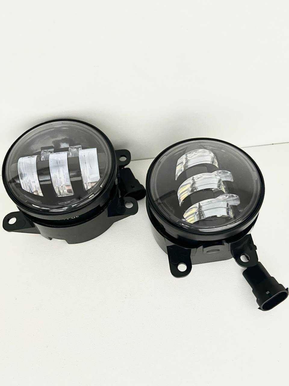 Противотуманные фары LED туманки Renault Duster 3D-Light